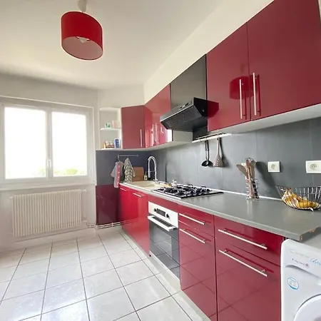 Grand T3 Avec Garage Confort - 5 Courbet